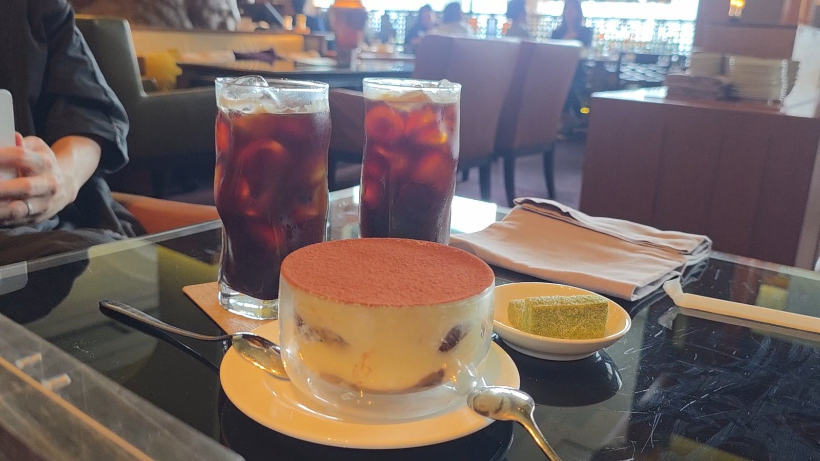 Coffee and tiramisu ordered at the Grand Hyatt Seoul lounge